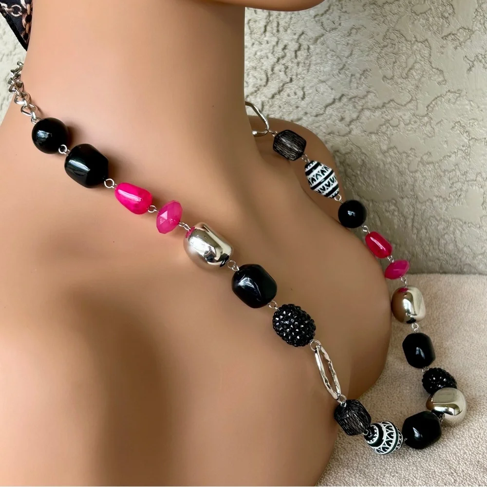 Fashion Jewelry this necklace